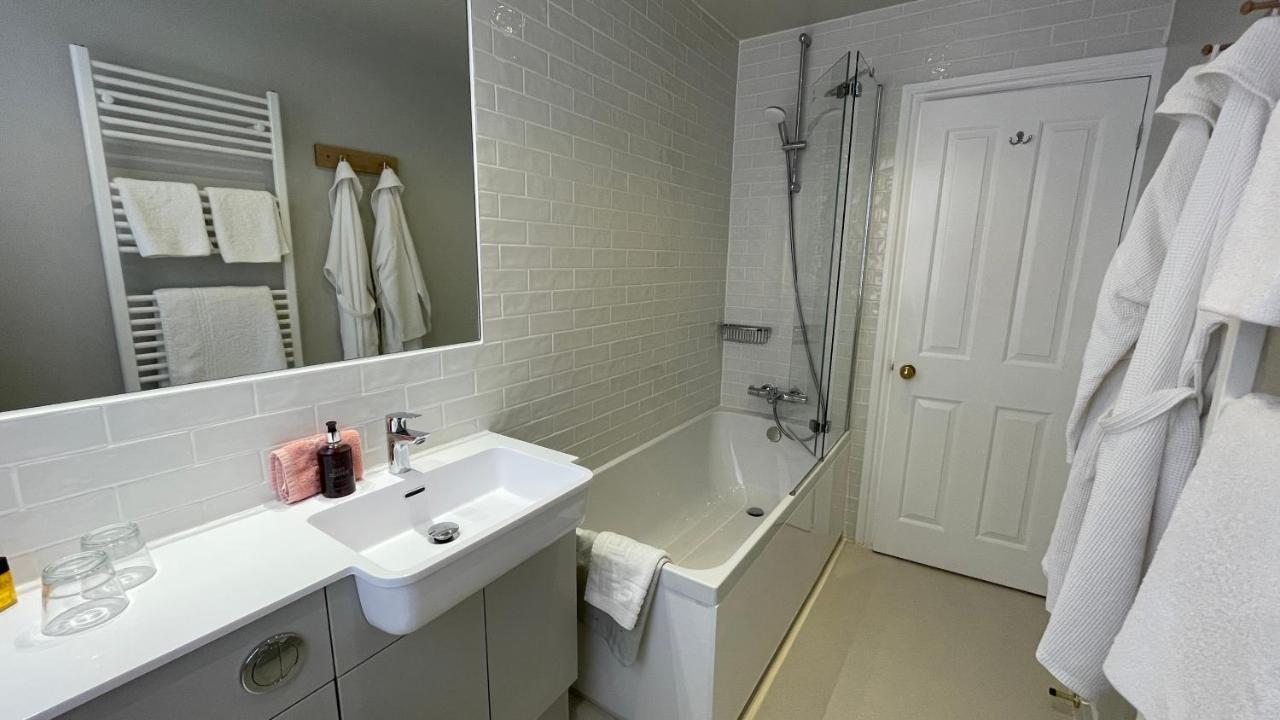 Yorke Lodge Bed And Breakfast Canterbury Exteriér fotografie
